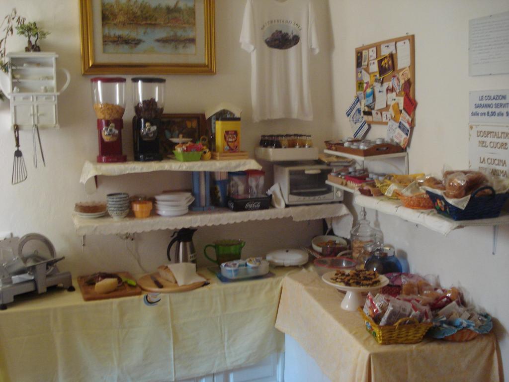 Da Giuse Bed & Breakfast Trebiano Bagian luar foto